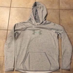Women’s Under Armour hoodie size Medium